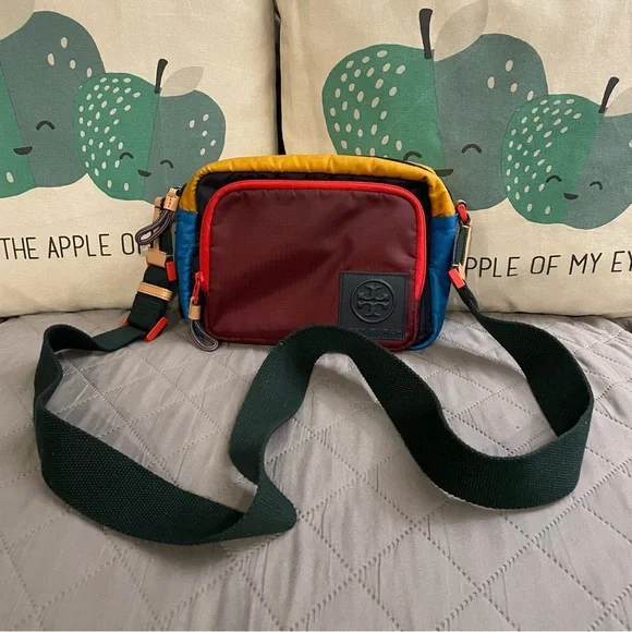 Tory Burch ripstop nylon colorblock crossbody - Picture 7 of 11